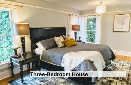 Albany House | The Historic Entertainer in Downtown Monteith District