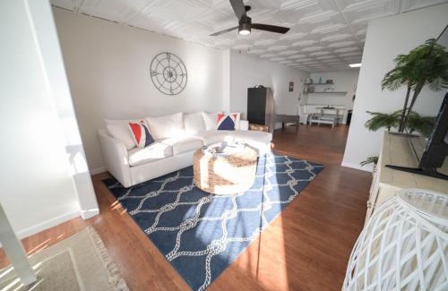 Sylvan Beach House | The Historic Oneida Lake House - Condo 2