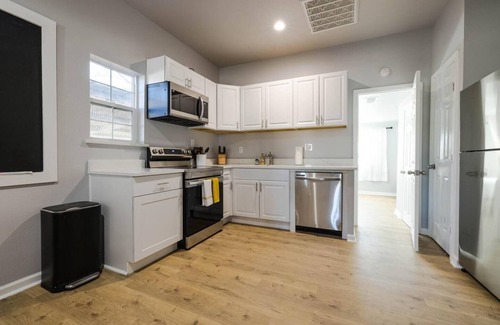 Stephenville House | The Hive: Cozy Stay Near Downtown & Tarleton State