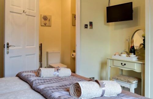 Hornsea House | The Horseshoes