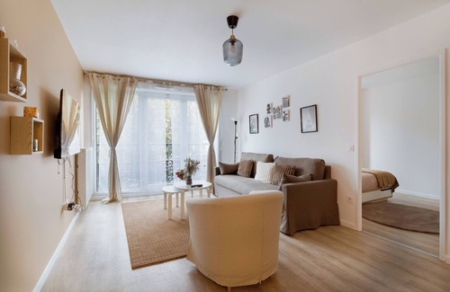 Bondy Apartment | The house of happiness