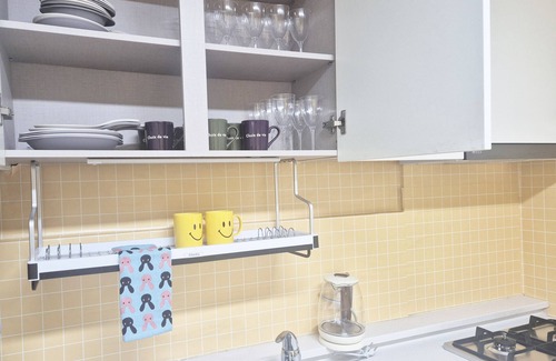 Seongbuk-dong Apartment | The house in the city with a garden close to Dongdaemun, GwangjangMarket