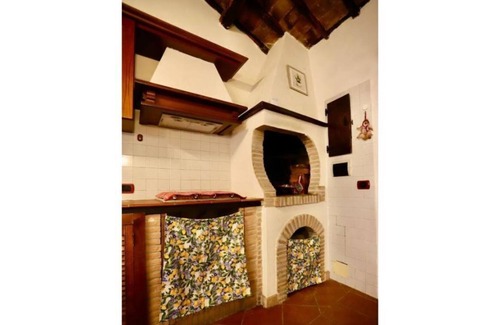 Capodimonte Apartment | The House of Agnes