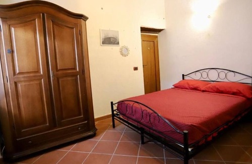 Capodimonte Apartment | The House of Agnes