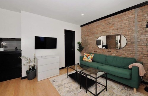 Kips Bay Apartment | The Ideal VI Vibe 8571