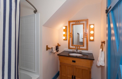 Fairfax Bed & Breakfast | The Inn at Buck Hollow Farm