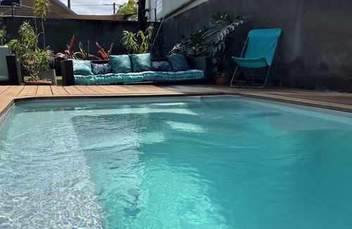 Bois d'Olives House | The jewel box of two horizons