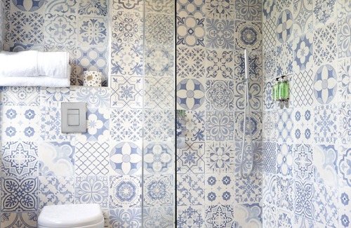 Plumpton Green Bed & Breakfast | The Jolly Sportsman