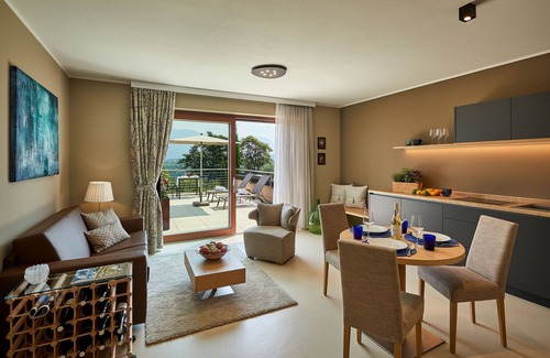 Berg/Monte House | The key to more freedom