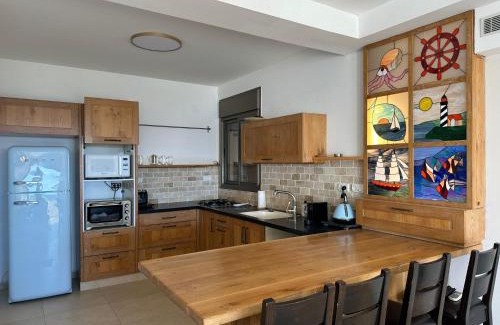 Hadera Apartment | The Kingfisher - Sea, Nature, You A relaxing vacation for up to 6 people