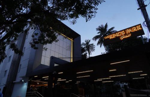 Nungambakkam Hotel | The Kings Park Grand-Near US Consulate