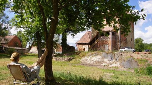 Szprotawa Bed & Breakfast | The knight's castle Zamek Rycerski B&B