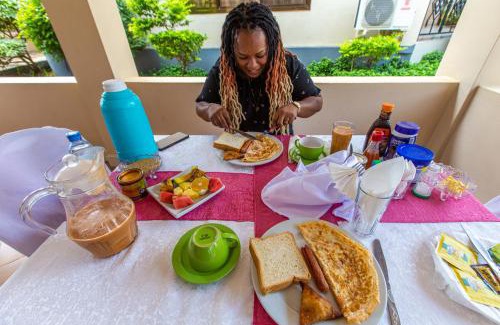 Mwanza Cabin | The Lahe Hotels