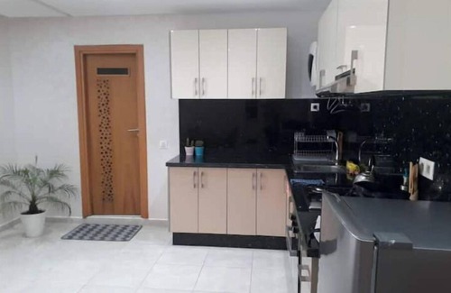 Mehdya Apartment | The lapping of the sea