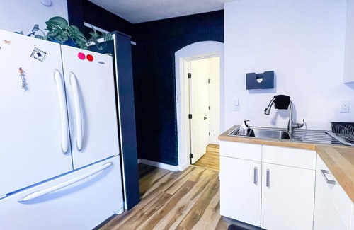 Curtis Park House | The Little Black House - in the heart of RiNo!