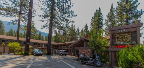 South Lake Tahoe Resort | The Lodge at Lake Tahoe