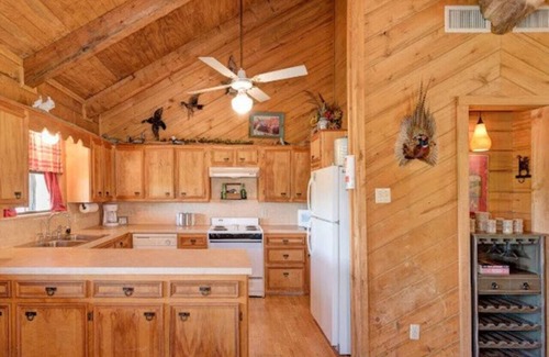 Uvalde House | The Lodge at Lightning Bug Springs