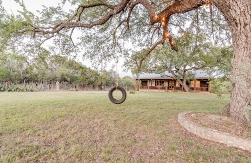 Uvalde House | The Lodge at Lightning Bug Springs
