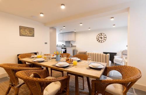 Newby Bridge House | The Lodge