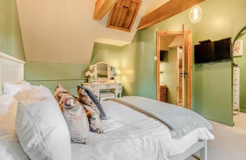 Pontesbury House | The Lodge Spa - Uk47837