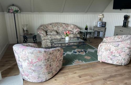 Bridport Apartment | The Loft