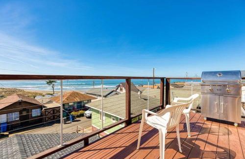 Dillon Beach House | The Lookout! Stunning Views! Walk to Beach! BBQ! Fast WiFi! Dog Friendly!