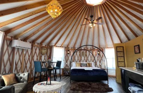 Big Water Apartment | The Lotus Yurt at Nomad Yurts, Lake Powell