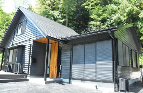 Chonan House | THE LUGNT - Luxurious private villa surrounded by nature -