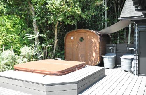 Chonan House | THE LUGNT - Luxurious private villa surrounded by nature -