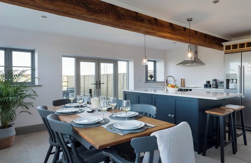 Whitchurch Cottage | The Maddocks - UK36311