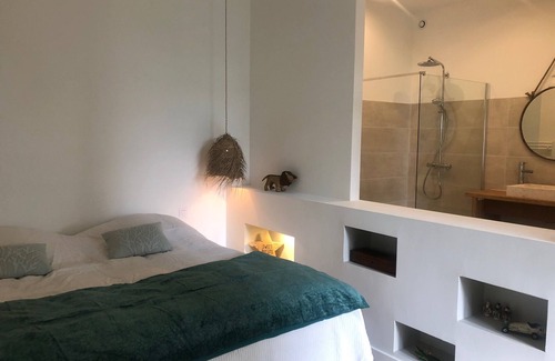 Saint-Pierre-d'Aurillac Other | The Maison des Arrocs on the banks of the Garonne