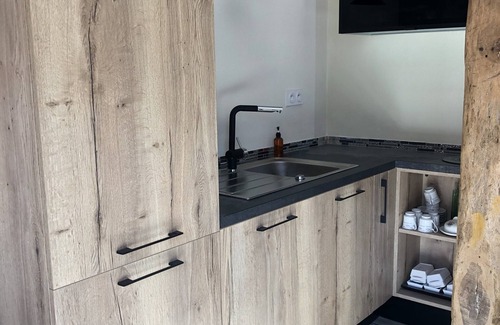 Saint-Amans-du-Pech Cottage | The Maison des Chats barn