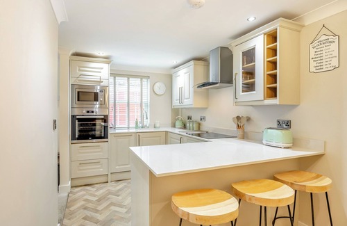 Frampton Cottage | The Malt House- UK34817