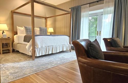 Holderness Bed & Breakfast | The Manor on Golden Pond