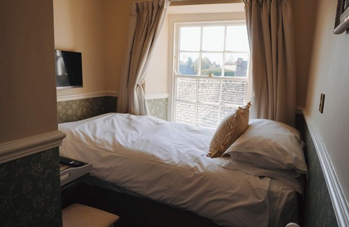 Bampton Hotel | The Market Tavern