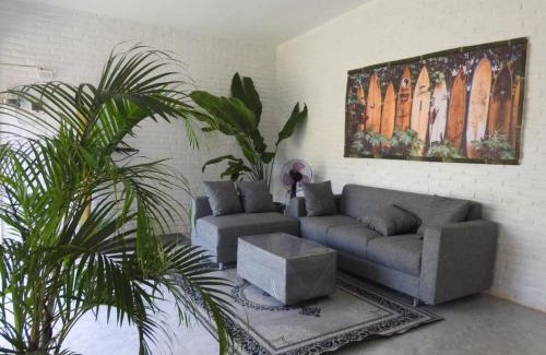 Mendoyo Apartment | The middle Surf house