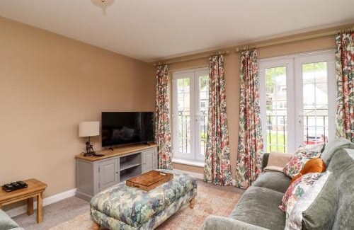 Todmorden House | The Milne