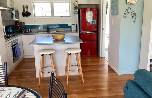 Matapouri House | The Missing Jandal - Great Family Bach. only 80m via private walkway to beach.