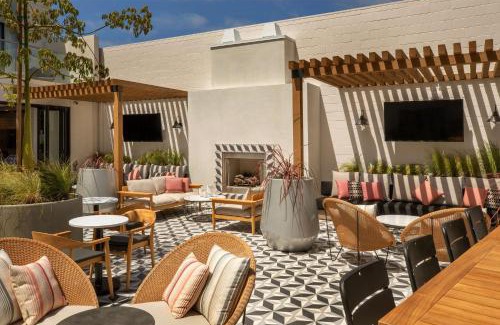 Roseville - Fleet Ridge Hotel | The Monsaraz San Diego, Tapestry Collection By Hilton