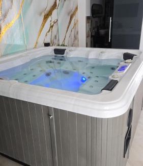 Palermo Hotel | The Moon Suite