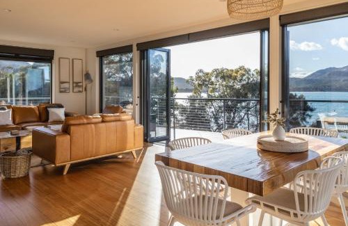 Coles Bay House | The Moorings at Freycinet Coles Bay