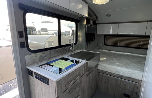 Belleview House | The Most High Quality ~ High Advanced 2023 Travel Trailer