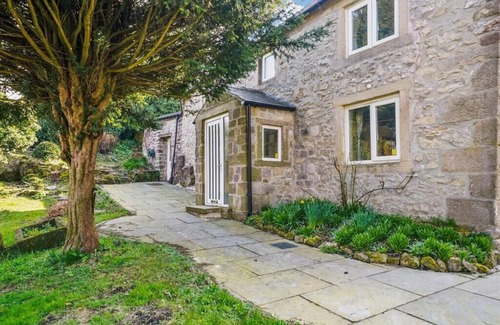 Winster Cottage | The Most Stunning Views from Easter Cottage