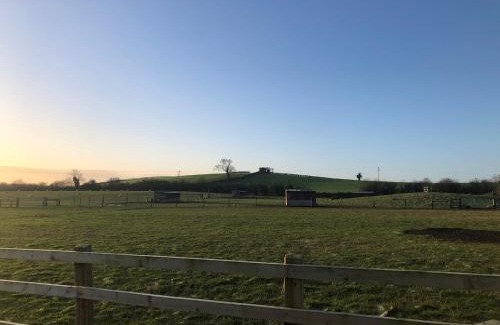 Gawcott House | The Nook, 1 Bedroom Cottage with Indoor Fireplace