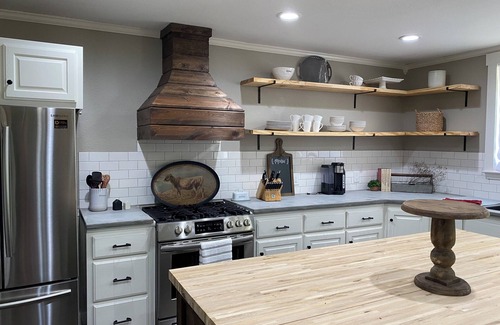 Ledbetter House | The O Ranch - Country Setting