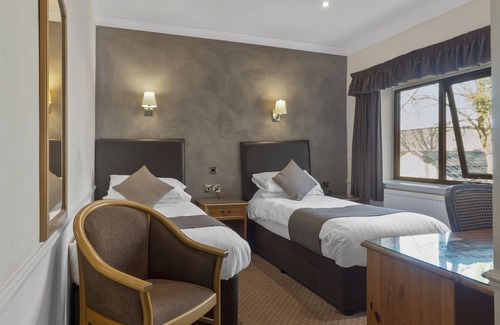 Burnley Hotel | The Oaks Hotel