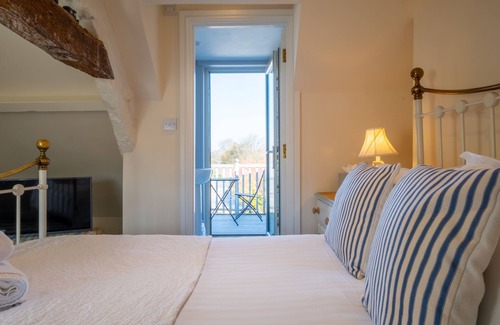 Cirencester Bed & Breakfast | The Old Brewhouse