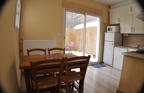 Lormont House | the old cottage Lormont right side against Bordeaux - Furnished 3 stars.