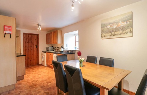 West Compton Cottage | THE OLD DAIRY, pet friendly, character holiday cottage in Bridport