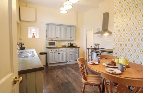 Montgomery Cottage | THE OLD RECTORY COTTAGE, family friendly in Montgomery